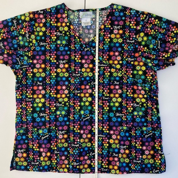 SCRUB TOP - Picture 2 of 3